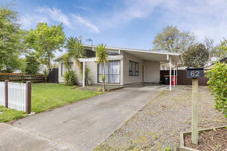 Photo of property in 62 Acacia Street, Kelvin Grove, Palmerston North, 4414