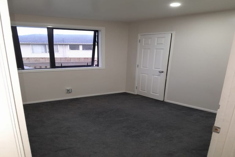 Photo of property in 14 Serrano Place, Clover Park, Auckland, 2023