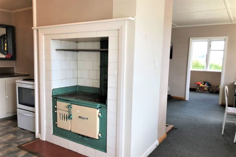 Photo of property in 46 Gormack Street, Balclutha, 9230