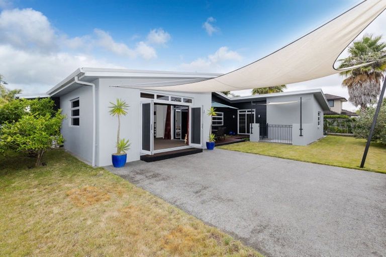 Photo of property in 19 Shalimar Place, Huntington, Hamilton, 3210