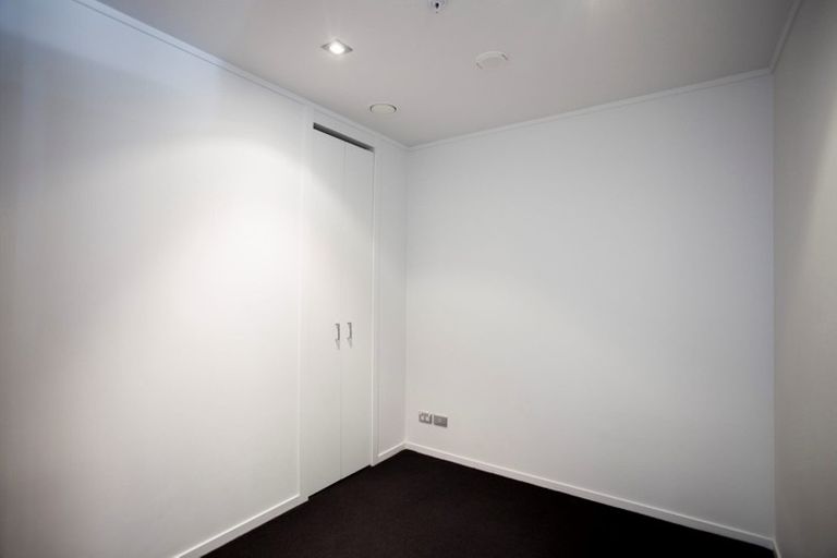 Photo of property in The Volt Apartments, 121/430 Queen Street, Auckland Central, Auckland, 1010