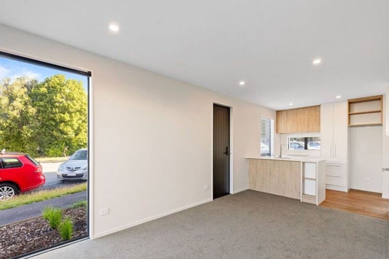 Photo of property in 1/10 Tonga Place, Riccarton, Christchurch, 8041
