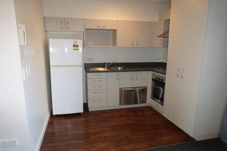 Photo of property in 9/30 Mathesons Road, Phillipstown, Christchurch, 8011