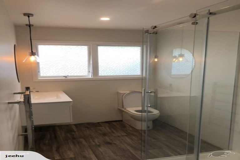 Photo of property in 3/11 Division Street, Riccarton, Christchurch, 8041