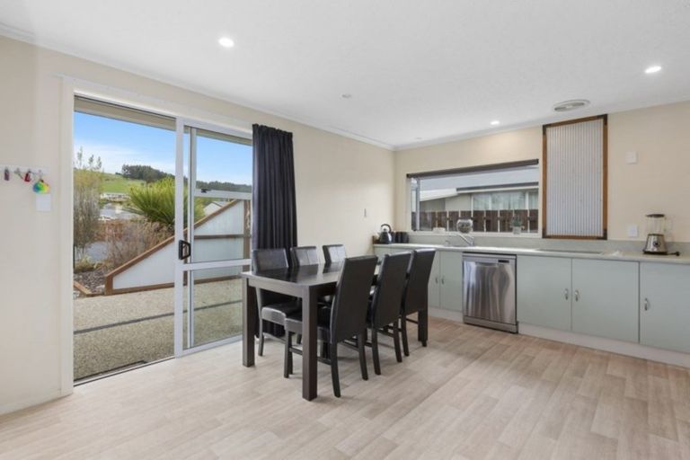 Photo of property in 16 Soper Road, Mosgiel, 9024