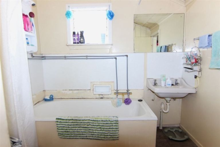 Photo of property in 400 Williamson Street, Thames, 3500