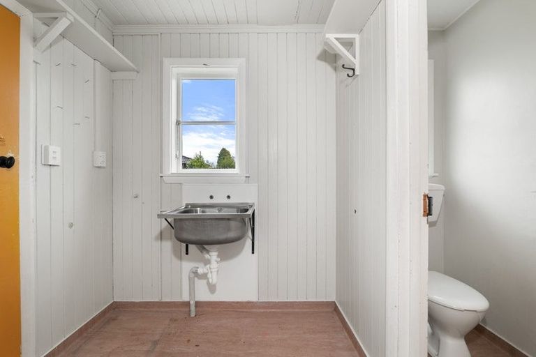 Photo of property in 8 Lyall Place, Bryndwr, Christchurch, 8053