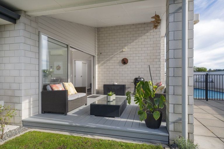 Photo of property in 1 Landing Drive, Pyes Pa, Tauranga, 3112