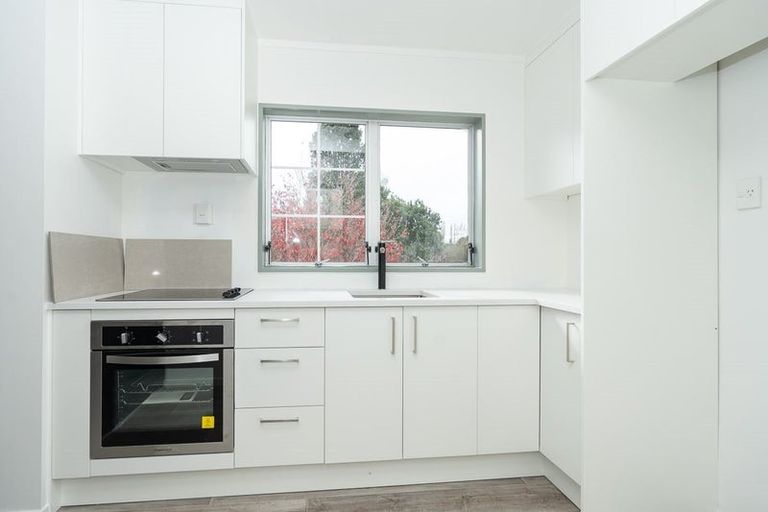 Photo of property in 1/1243 Victoria Street, Whitiora, Hamilton, 3200