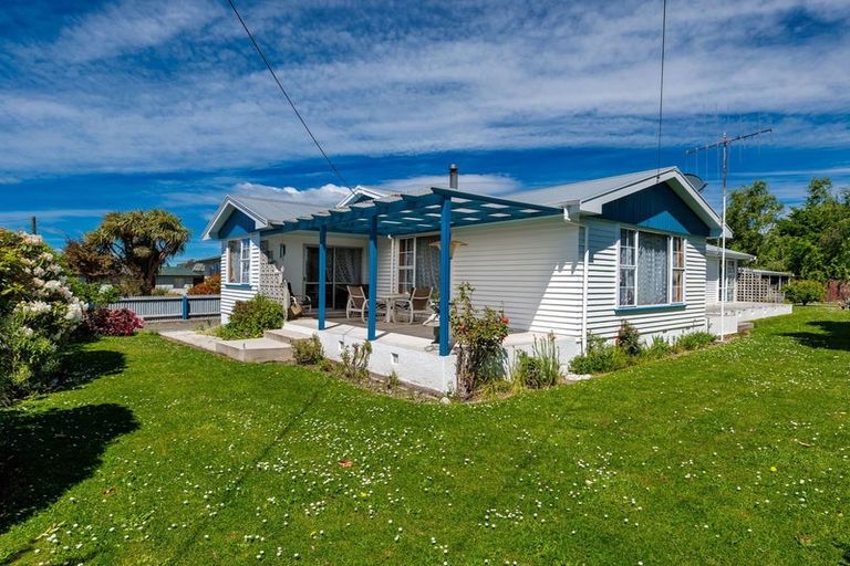 Photo of property in 13 Maude Street, Waimate, 7924