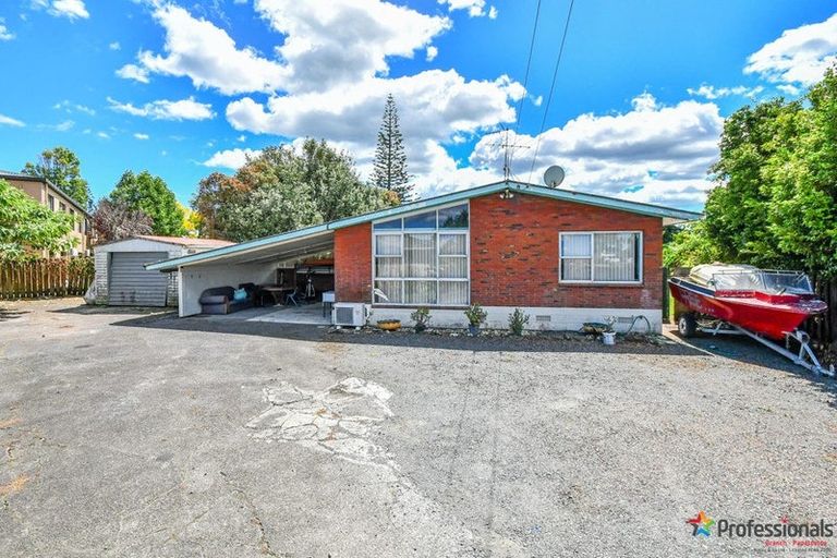 Photo of property in 24 Lynette Place, Mangere, Auckland, 2022