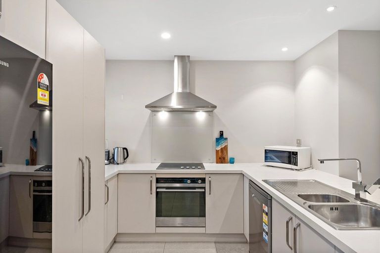 Photo of property in 7/34 John Campbell Crescent, Hillmorton, Christchurch, 8024