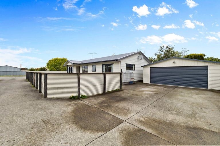 Photo of property in 6 Anne Street, Tinwald, Ashburton, 7700