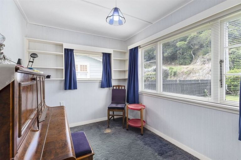 Photo of property in 39 Cluny Road, Plimmerton, Porirua, 5026