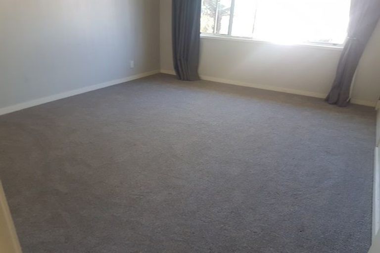 Photo of property in 712b Pioneer Highway, Takaro, Palmerston North, 4412