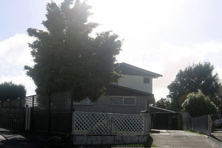 Photo of property in 44 Kimberley Grove, Westbrook, Palmerston North, 4412