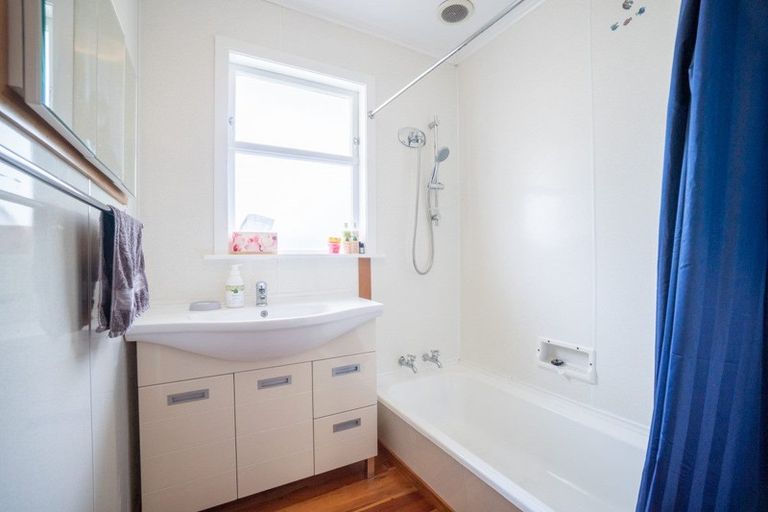 Photo of property in 9 Laurel Place, Awapuni, Palmerston North, 4412