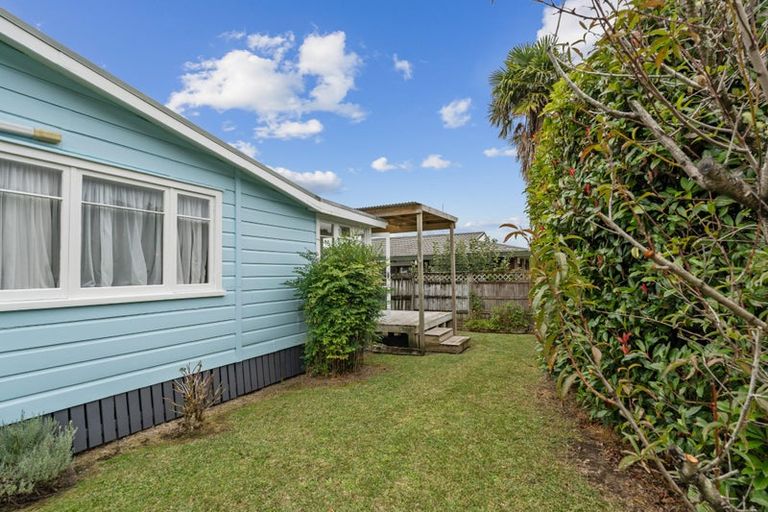 Photo of property in 13 Third Avenue, Avenues, Whangarei, 0110