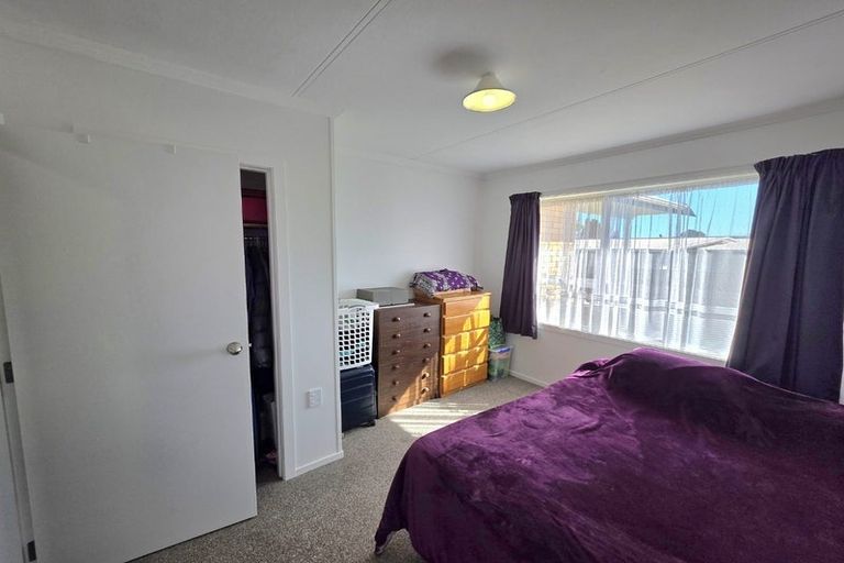 Photo of property in 45 Clifton Drive, Waitara, 4320