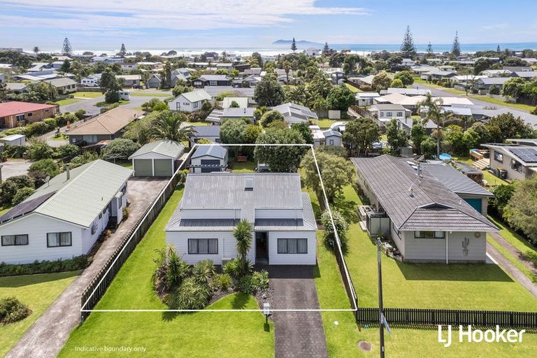 Photo of property in 51 Citrus Avenue, Waihi Beach, 3611