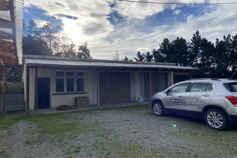 Photo of property in 1711 South Hillend Dipton Road, Dipton West, Dipton, 9791