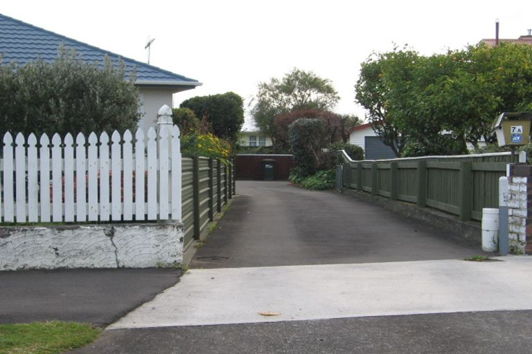 Photo of property in 7a Marama Crescent, Palmerston North, 4414
