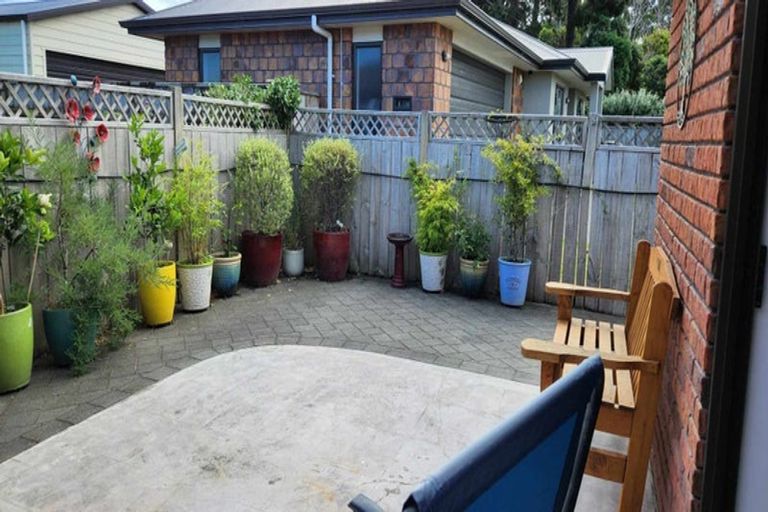 Photo of property in 1 Loader Place, Tawhero, Whanganui, 4501