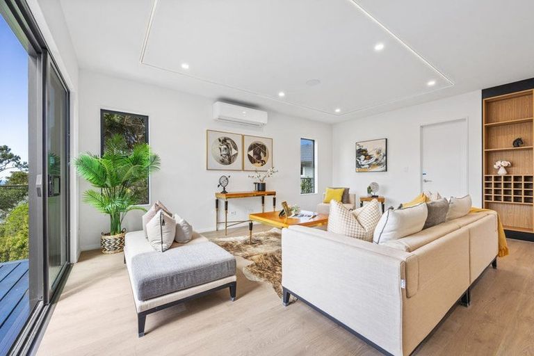 Photo of property in 113b Sunrise Avenue, Murrays Bay, Auckland, 0630