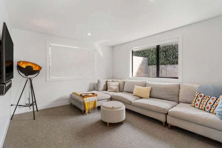 Photo of property in 15 Bellamont Street, Kumeu, 0810