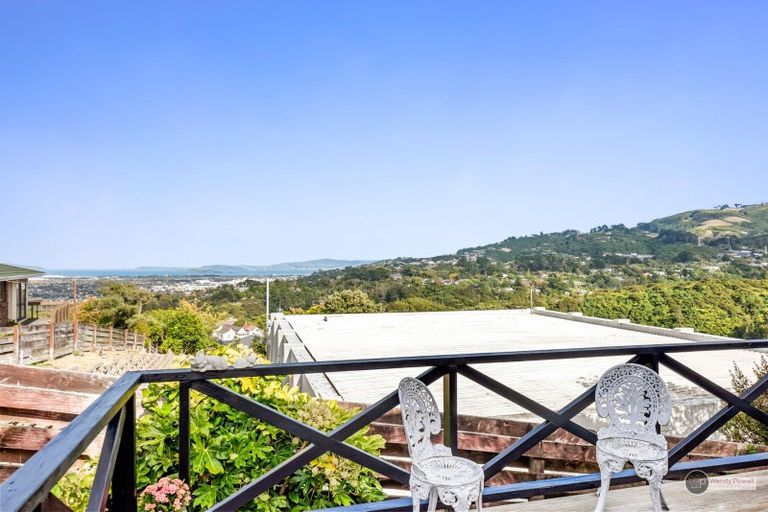 Photo of property in 66b Major Drive, Kelson, Lower Hutt, 5010