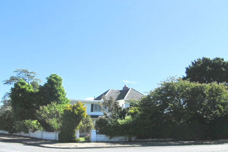 Photo of property in 10 Kellow Street, Wallaceville, Upper Hutt, 5018