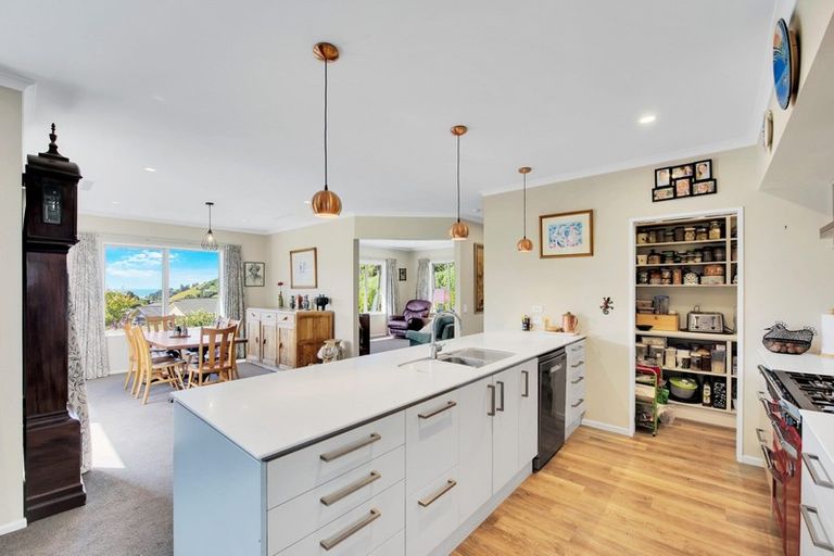 Photo of property in 19 Devenish Place, Atawhai, Nelson, 7010