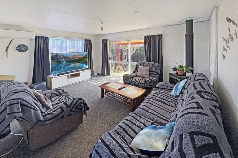 Photo of property in 65 Meadowvale Drive, Levin, 5510