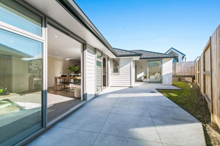 Photo of property in 3 Sophora Place, Papamoa Beach, Papamoa, 3118