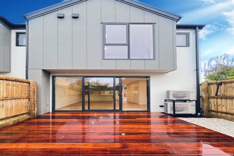 Photo of property in 4/12 Trist Place, Edgeware, Christchurch, 8013