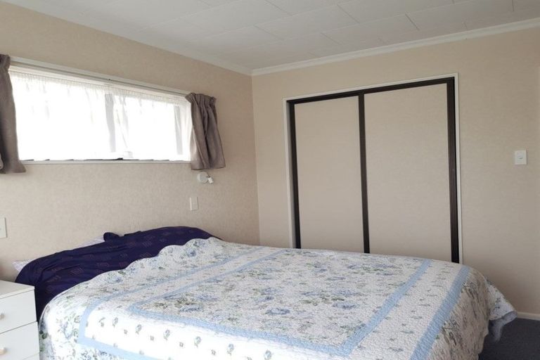 Photo of property in 28a Tukapa Street, Westown, New Plymouth, 4310