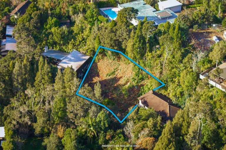 Photo of property in 214 Old Titirangi Road, Titirangi, Auckland, 0604
