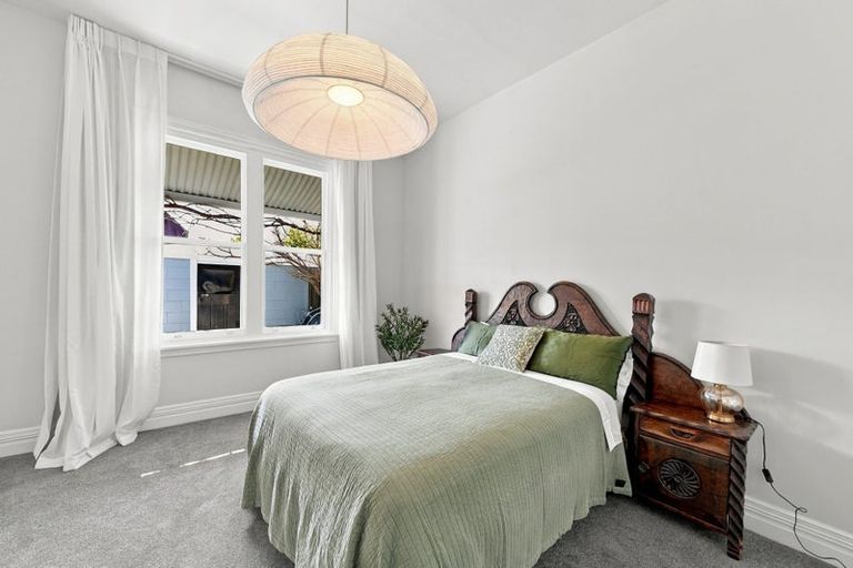 Photo of property in 94 Holly Road, St Albans, Christchurch, 8014