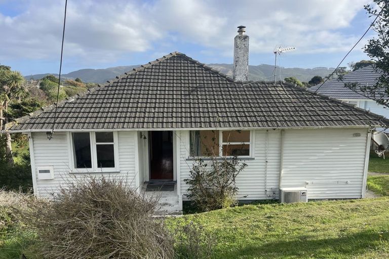 Photo of property in 20 Stevens Crescent, Ranui, Porirua, 5024