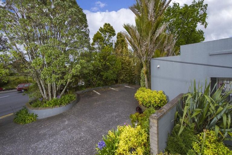 Photo of property in 109a Mokoia Road, Birkenhead, Auckland, 0626