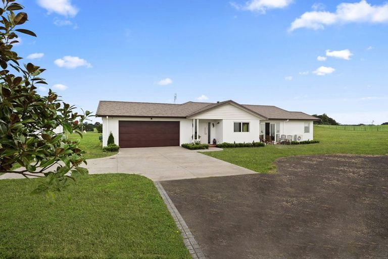 Photo of property in 3 Sands Road, Waiuku, 2681