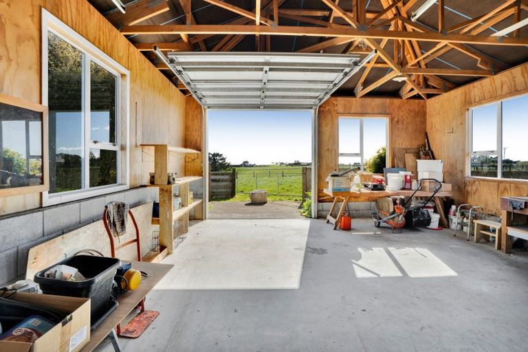 Photo of property in 84 Ohanga Road, Onaero, Waitara, 4383