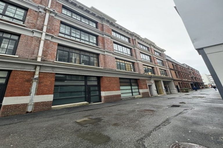 Photo of property in 20 Egmont Street, Te Aro, Wellington, 6011