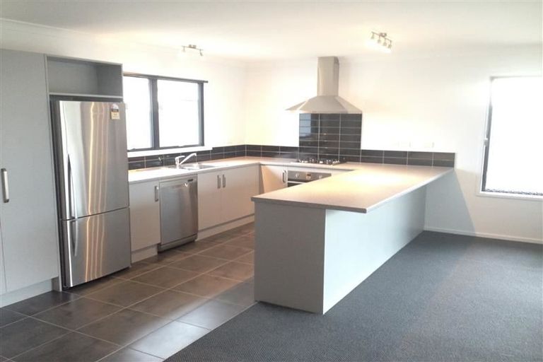 Photo of property in 28 Drake Crescent, Awatoto, Napier, 4110