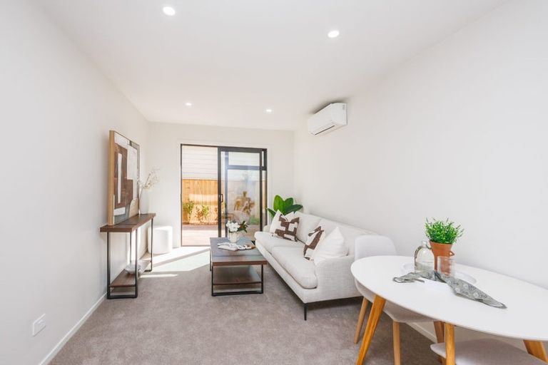 Photo of property in 43 Bourke Street, Palmerston North, 4410