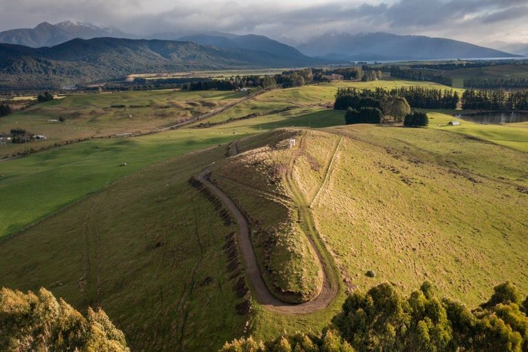 Photo of property in 121 Mount York Road, Te Anau, 9679