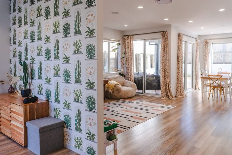 Photo of property in 11 Pommes Way, Silverdale, 0932