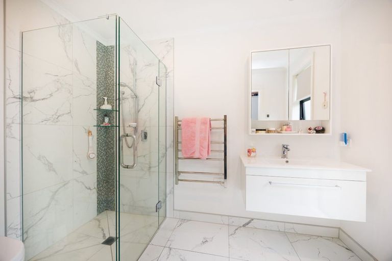 Photo of property in 16 Serenity Crescent, Kelvin Grove, Palmerston North, 4414