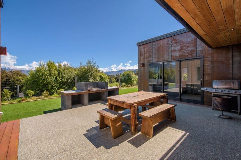 Photo of property in 65 Infinity Drive, Wanaka, 9305