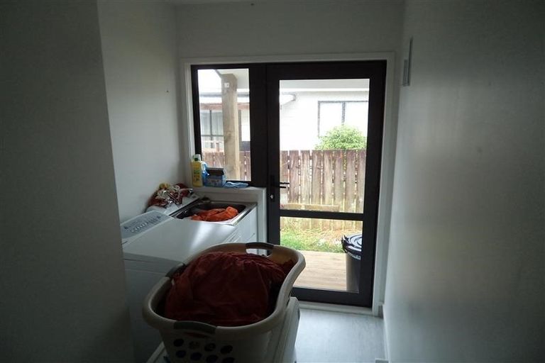 Photo of property in 89 Templeton Place, Clendon Park, Auckland, 2103